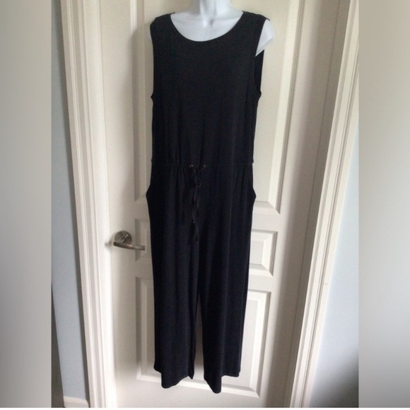 Eileen Fisher Tencel Lyocell Blend Sleeveless Jumpsuit Black Size Medium - Picture 1 of 5